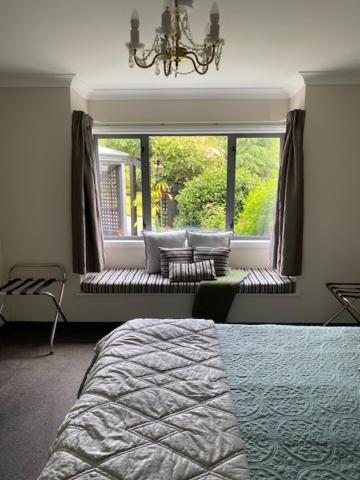 Emerald Haven Apartment *